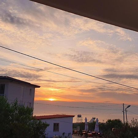 Mihal Suites Sarandë 외부 사진
