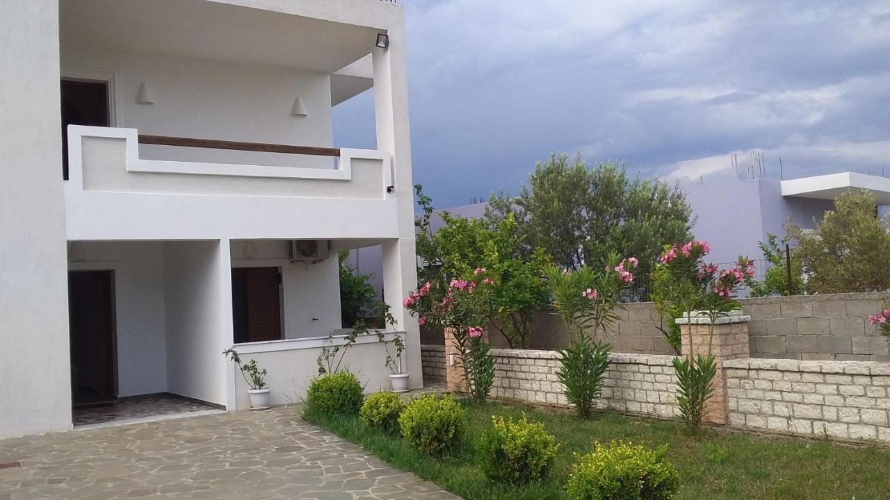 Mihal Suites Sarandë 외부 사진