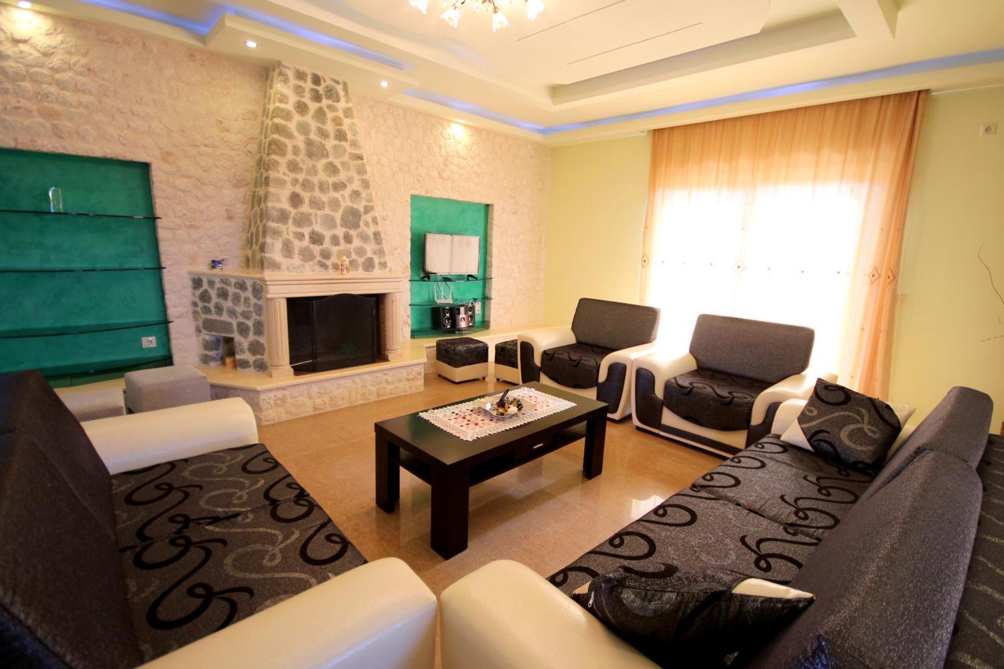 Mihal Suites Sarandë 외부 사진